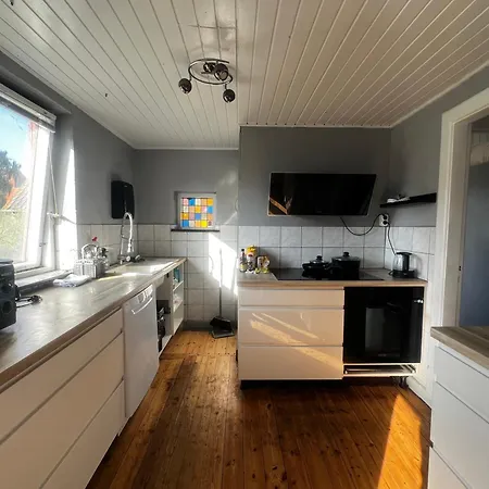 4 Bedrooms Next To Fermen & Puttgarden & Lalandia *