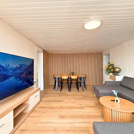 4 Bedrooms Next To Fermen & Puttgarden & Lalandia Villaer