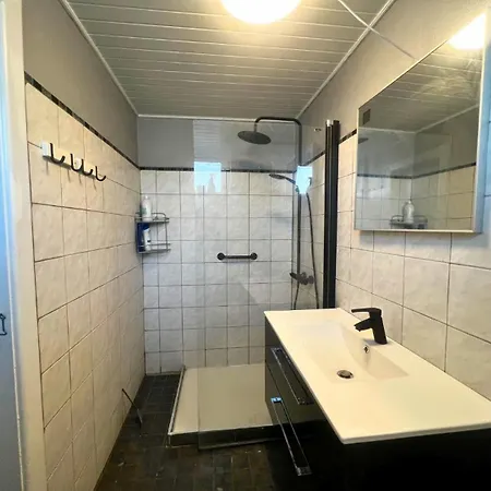 Villaer 4 Bedrooms Next To Fermen & Puttgarden & Lalandia Rødby